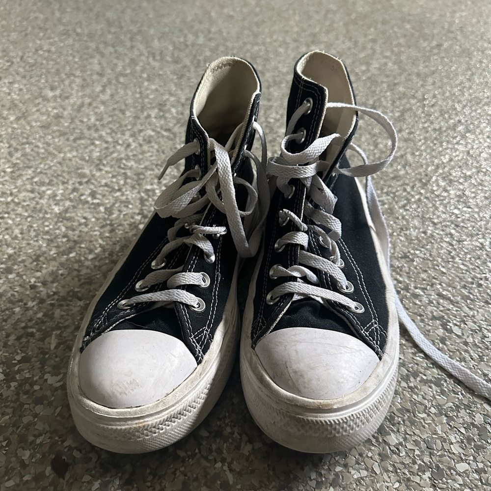 Platform converse